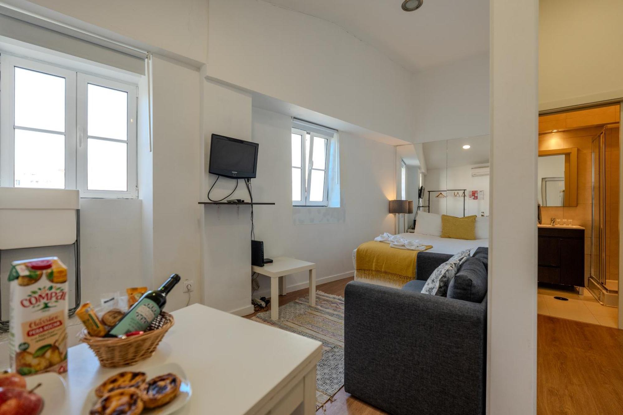 Mouraria, Center, Tram & Metro Apartment *